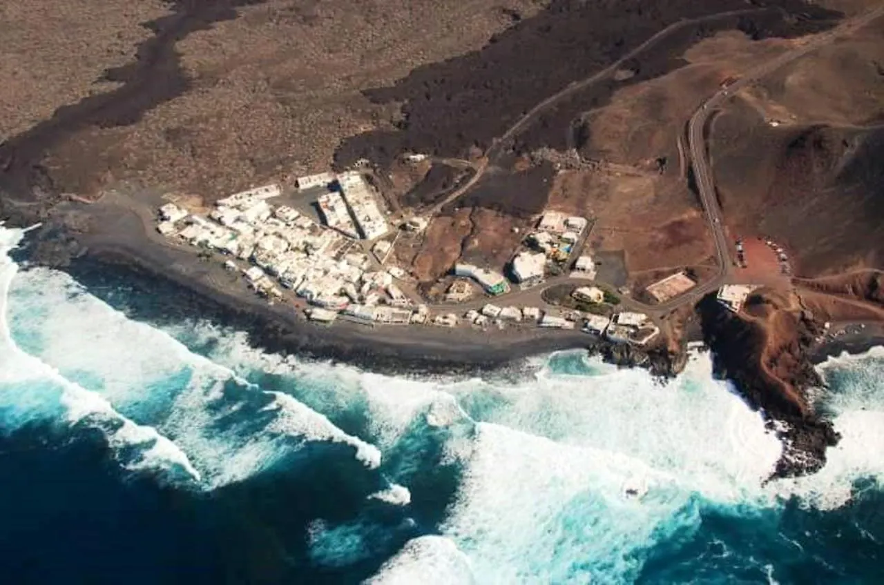 הוילה Cozy House In El Golfo + Terrace 0*,  ספרד