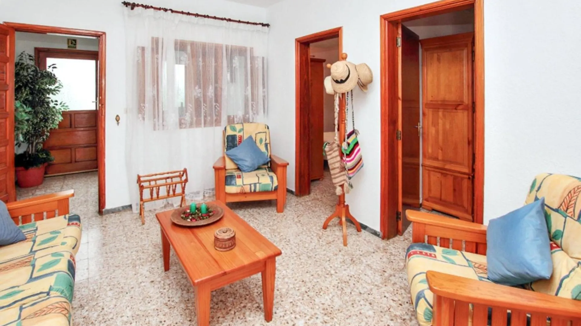 Villa Cozy House In El Golfo + Terrace Hébergement de vacances